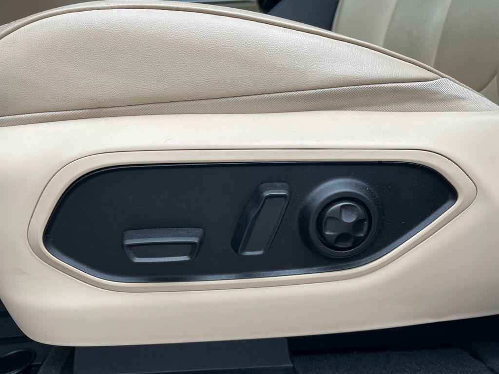 used 2022 Jeep Grand Cherokee L car, priced at $29,414