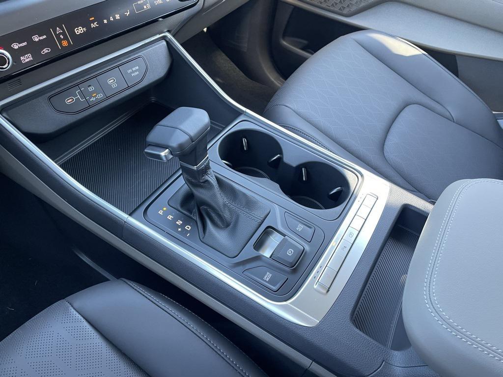 new 2026 Kia Carnival car, priced at $39,319