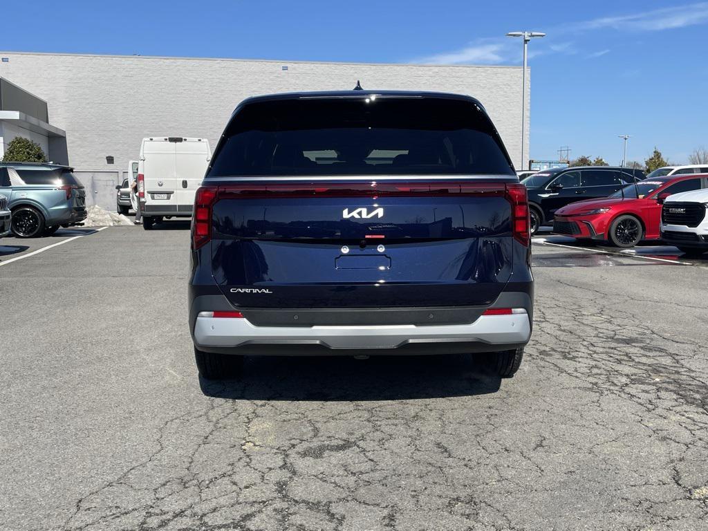 new 2026 Kia Carnival car, priced at $39,319