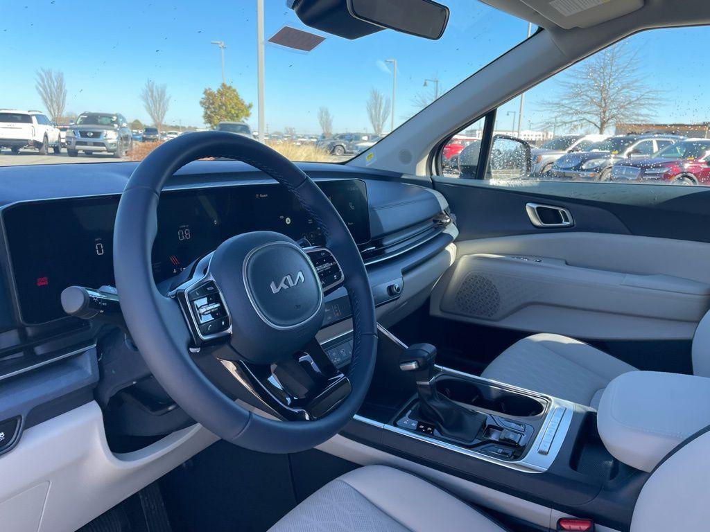 new 2026 Kia Carnival car, priced at $41,770