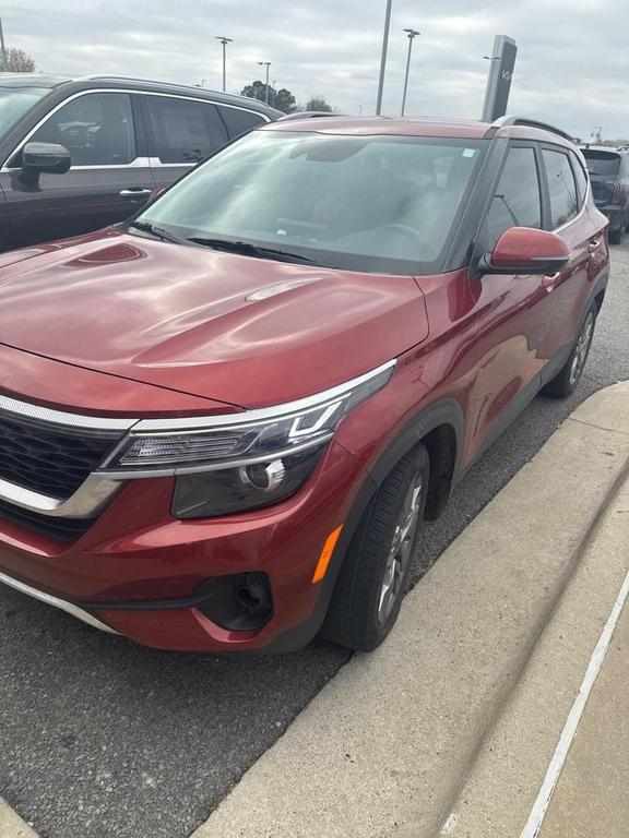 used 2023 Kia Seltos car, priced at $18,582