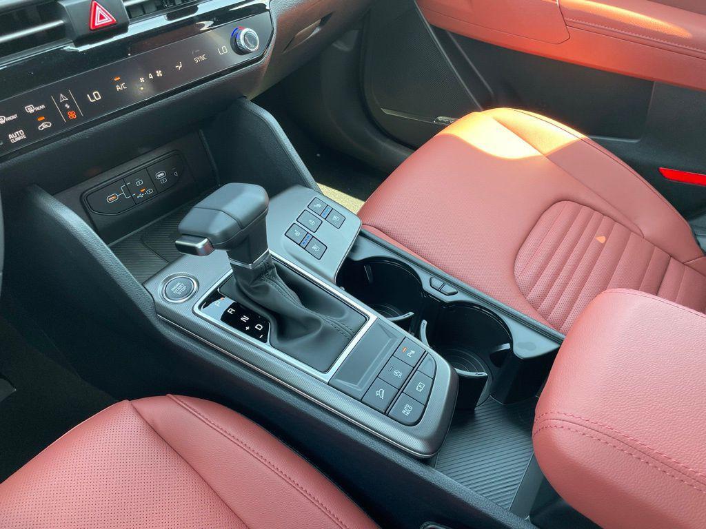 new 2026 Kia Sportage car, priced at $35,656