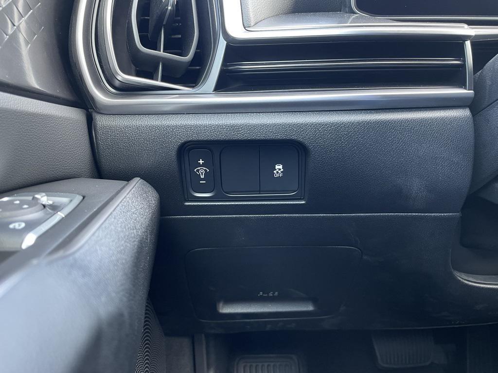 new 2026 Kia Sorento car, priced at $30,673