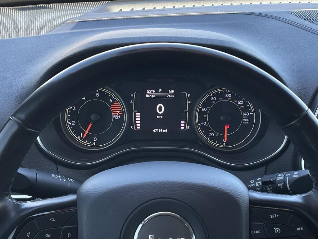 used 2021 Jeep Cherokee car, priced at $16,183