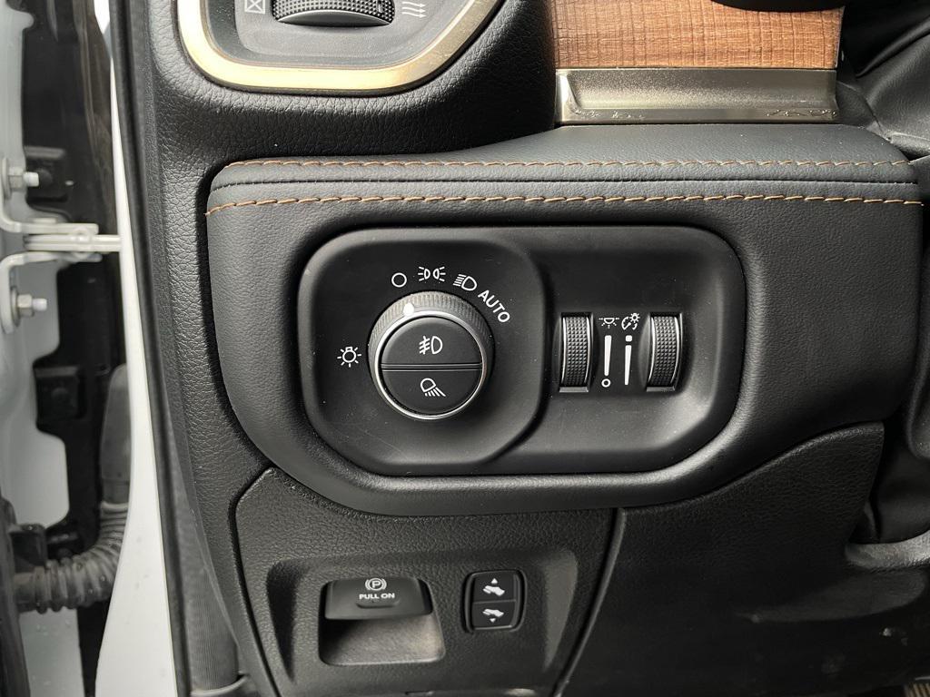 used 2022 Ram 1500 car, priced at $38,979