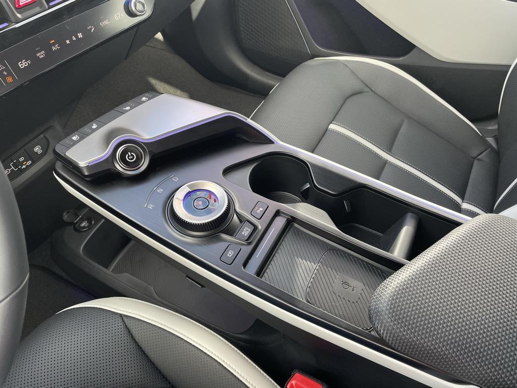 new 2025 Kia EV6 car, priced at $54,955
