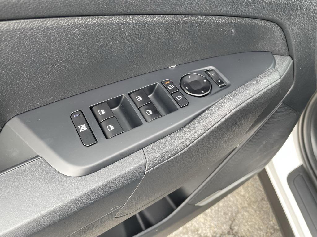 new 2026 Kia Carnival Hybrid car, priced at $53,453