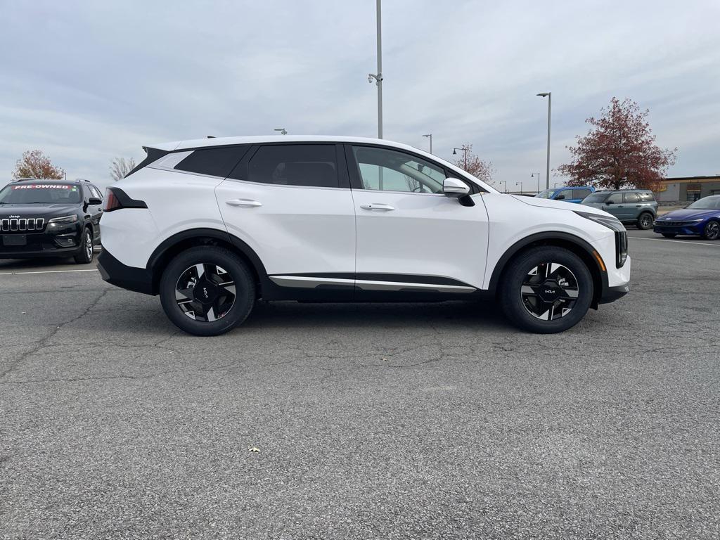 new 2026 Kia Carnival Hybrid car, priced at $53,453