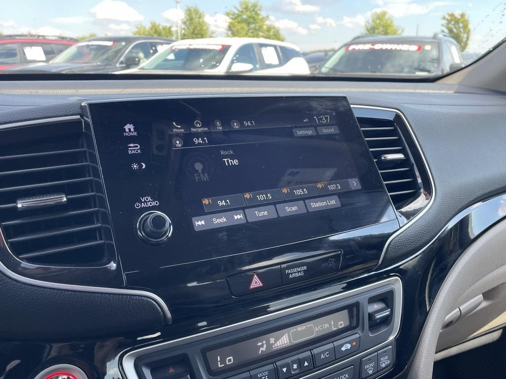 used 2022 Honda Pilot car, priced at $27,992