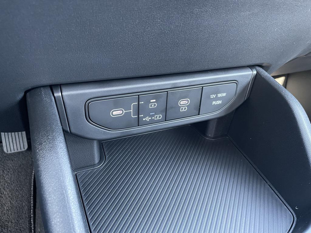 new 2025 Kia K4 car, priced at $23,366