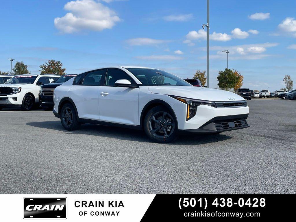 new 2025 Kia K4 car, priced at $23,366