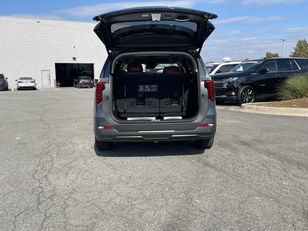 new 2026 Kia Carnival car, priced at $51,002