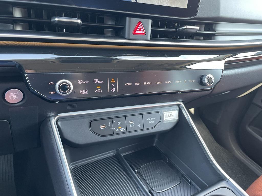 new 2026 Kia Carnival car, priced at $51,002