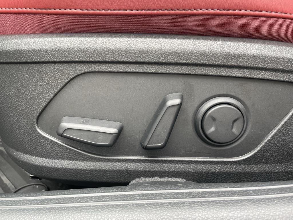 new 2026 Kia K5 car, priced at $30,553