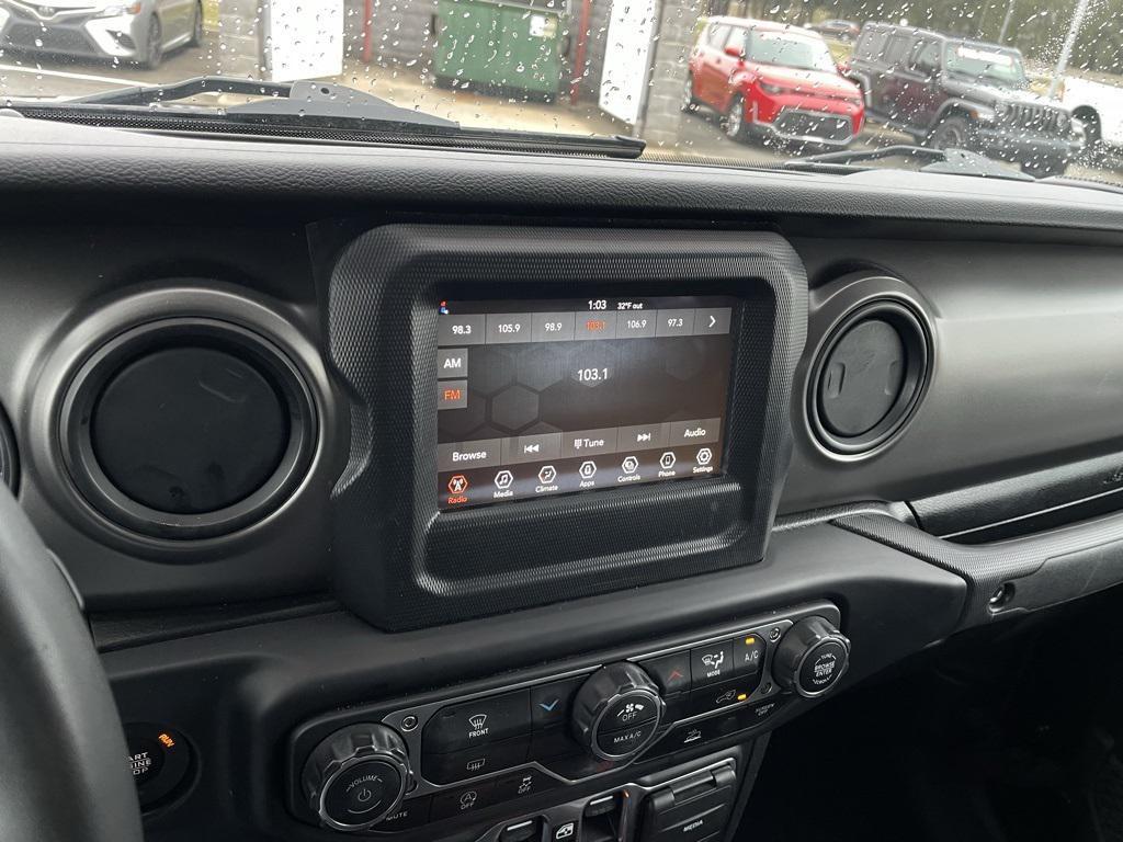 used 2023 Jeep Gladiator car, priced at $28,820