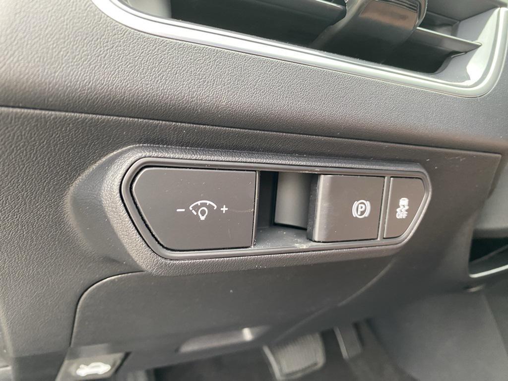 new 2025 Kia K4 car, priced at $26,528