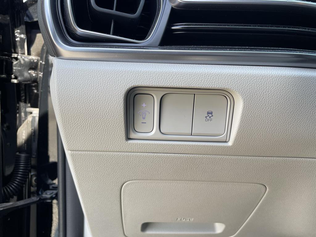 new 2025 Kia Sorento car, priced at $34,387