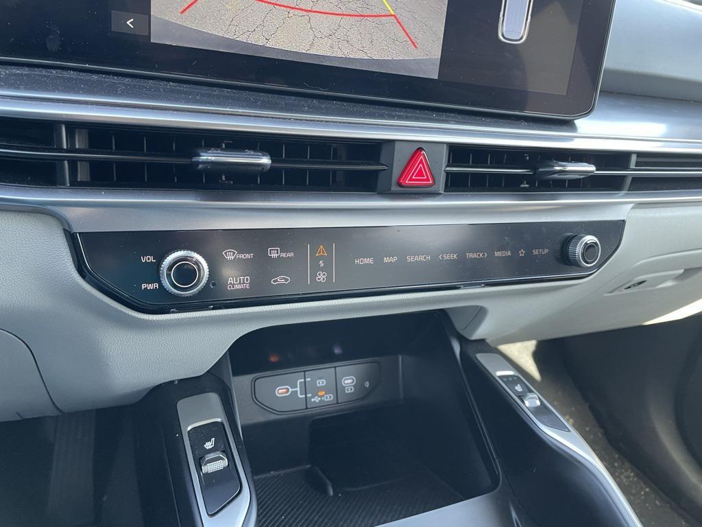 new 2025 Kia Sorento car, priced at $34,387