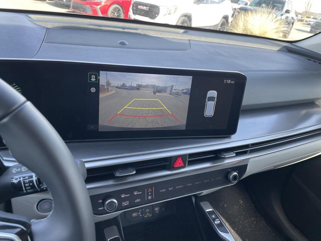 new 2025 Kia Sorento car, priced at $34,387