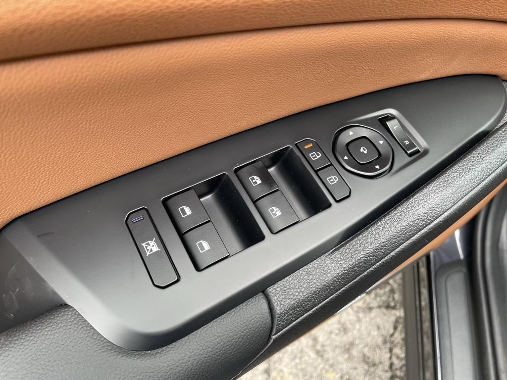 new 2026 Kia Sportage car, priced at $36,050