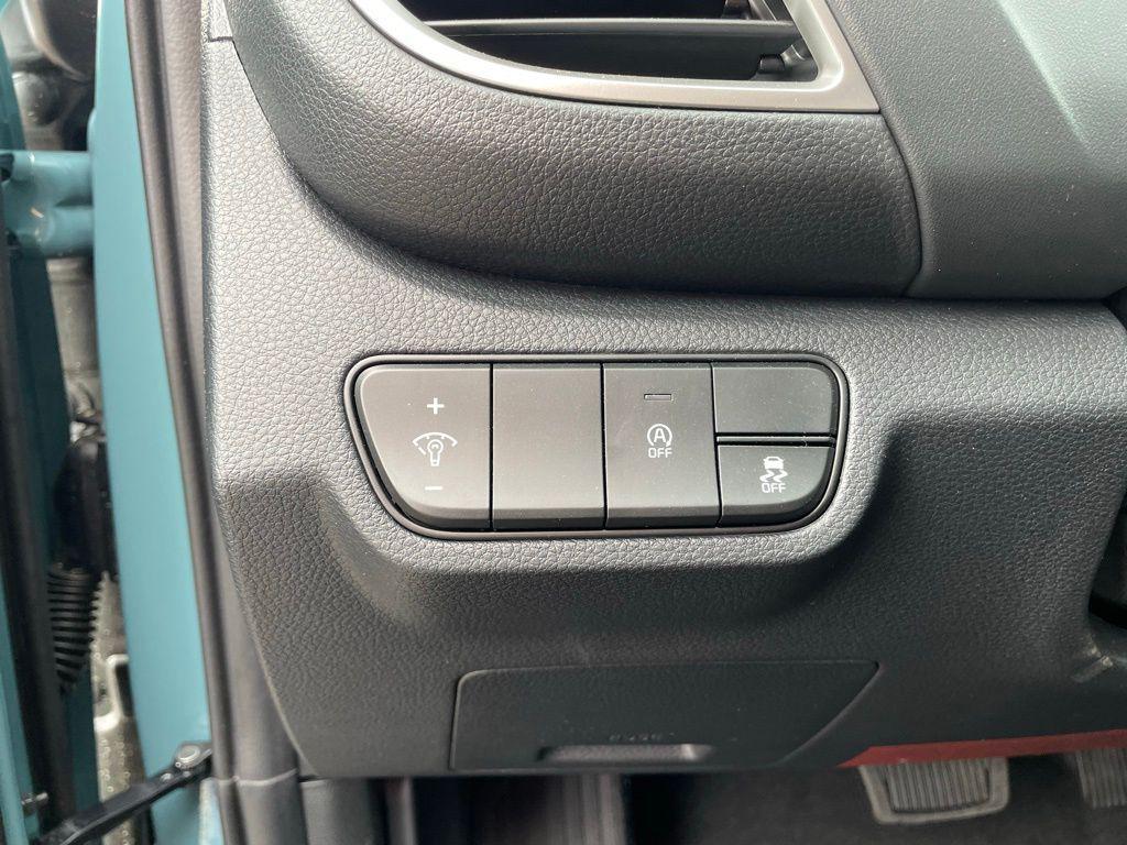 new 2026 Kia Seltos car, priced at $27,001