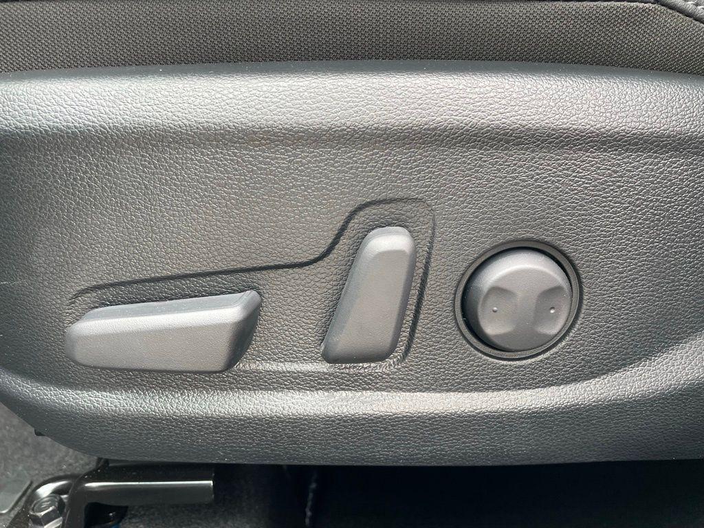 new 2026 Kia Seltos car, priced at $27,001