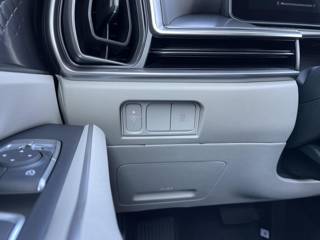 new 2026 Kia Sorento car, priced at $37,113