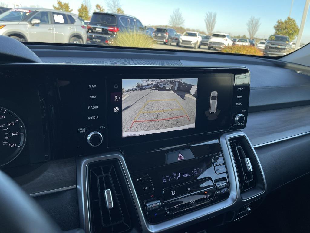 used 2022 Kia Sorento car, priced at $25,693