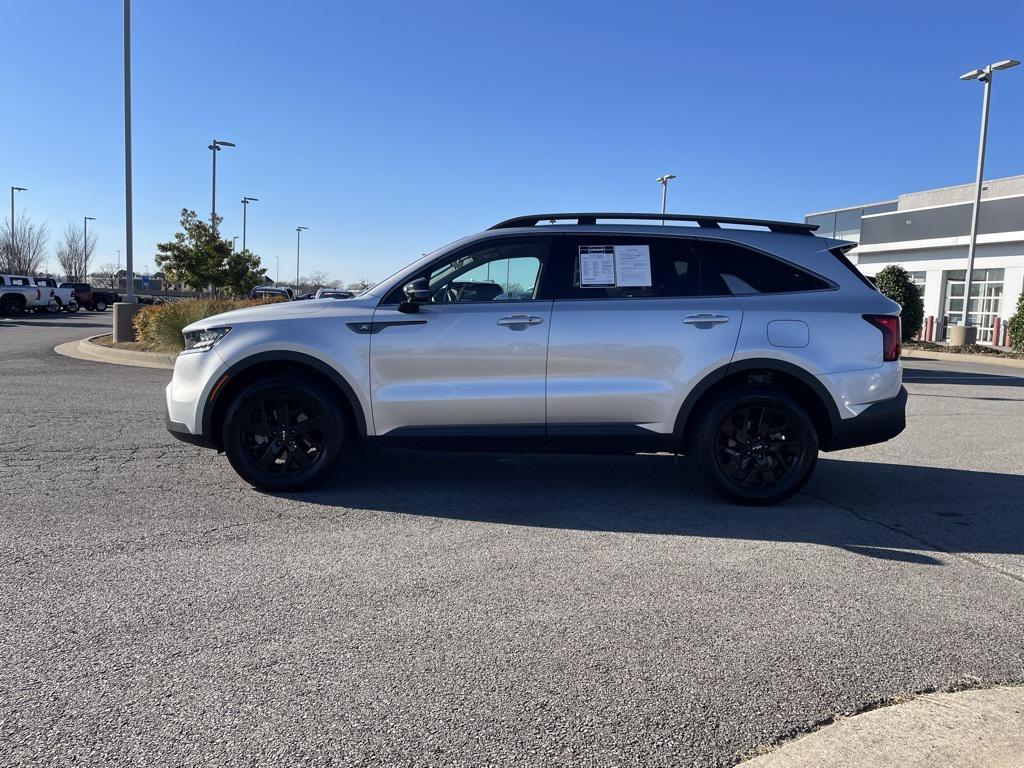 used 2022 Kia Sorento car, priced at $25,693