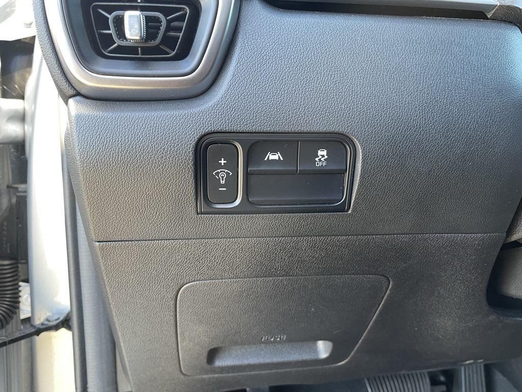 used 2022 Kia Sorento car, priced at $25,693