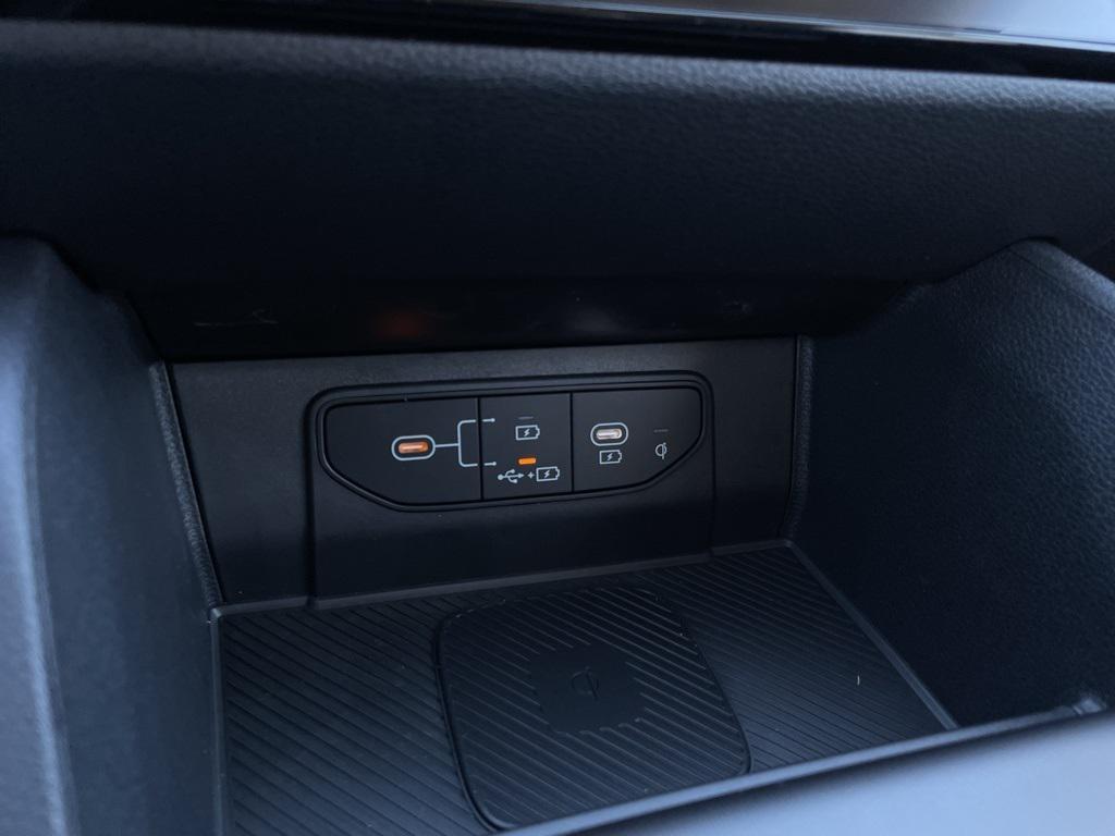 new 2026 Kia Sportage car, priced at $30,926