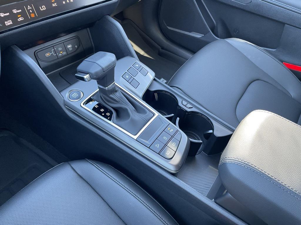 new 2026 Kia Sportage car, priced at $30,926