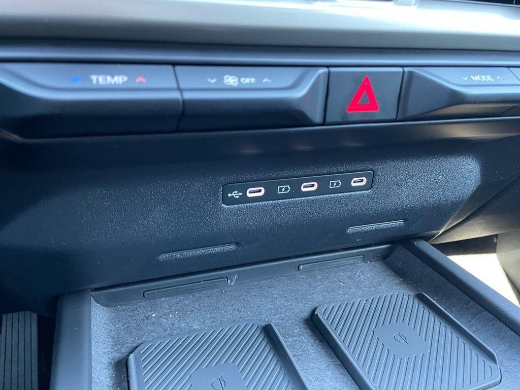 new 2027 Kia Telluride car, priced at $44,260