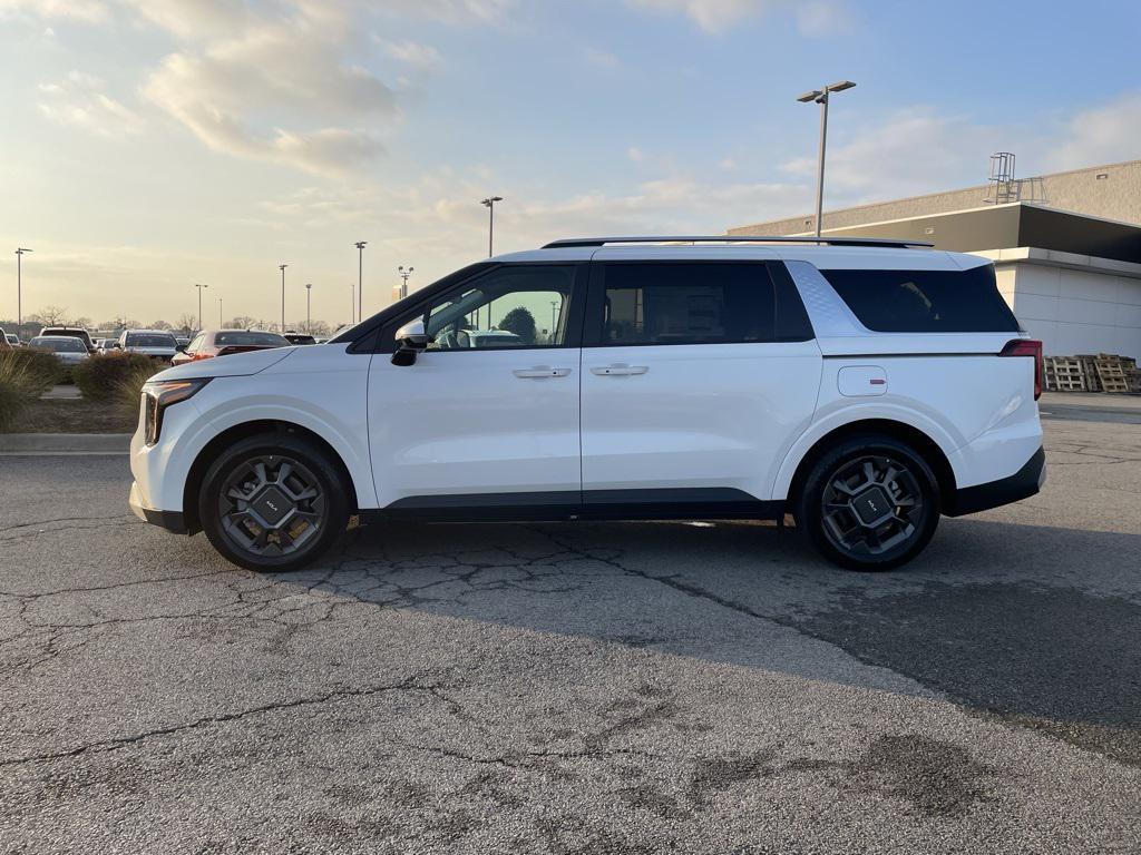 new 2026 Kia Carnival Hybrid car, priced at $44,443