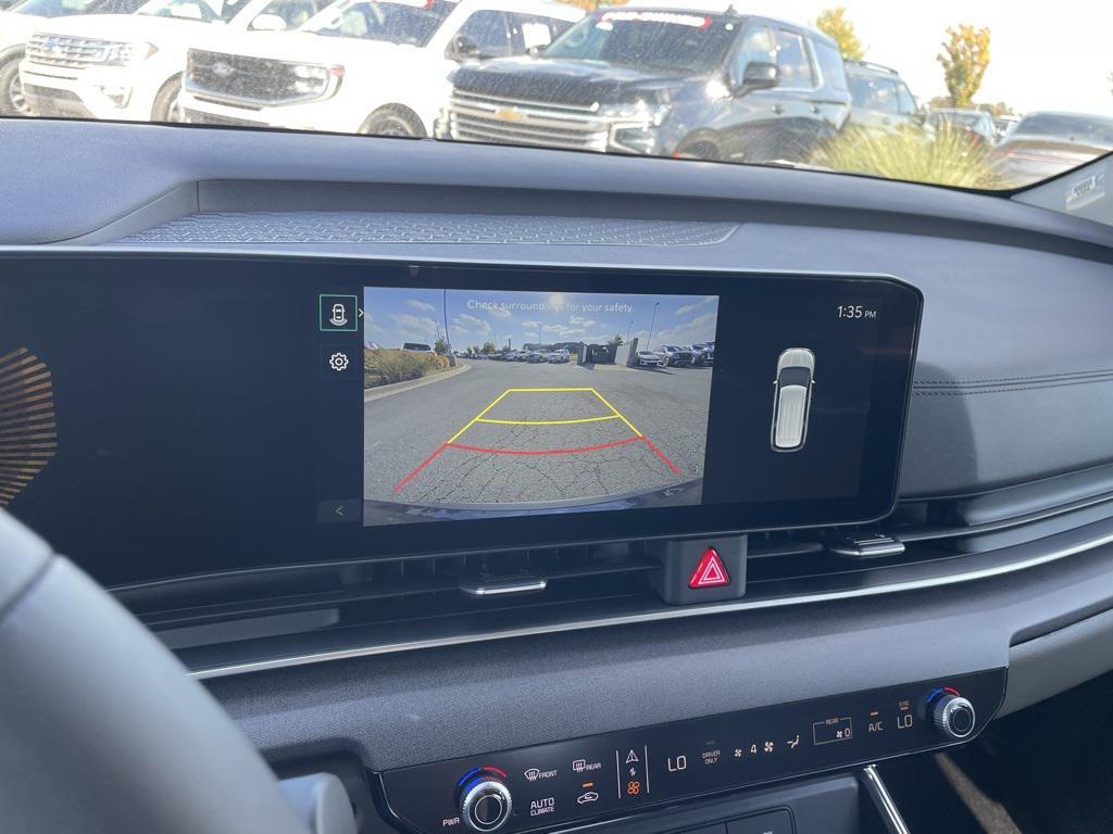 new 2026 Kia Carnival Hybrid car, priced at $43,984