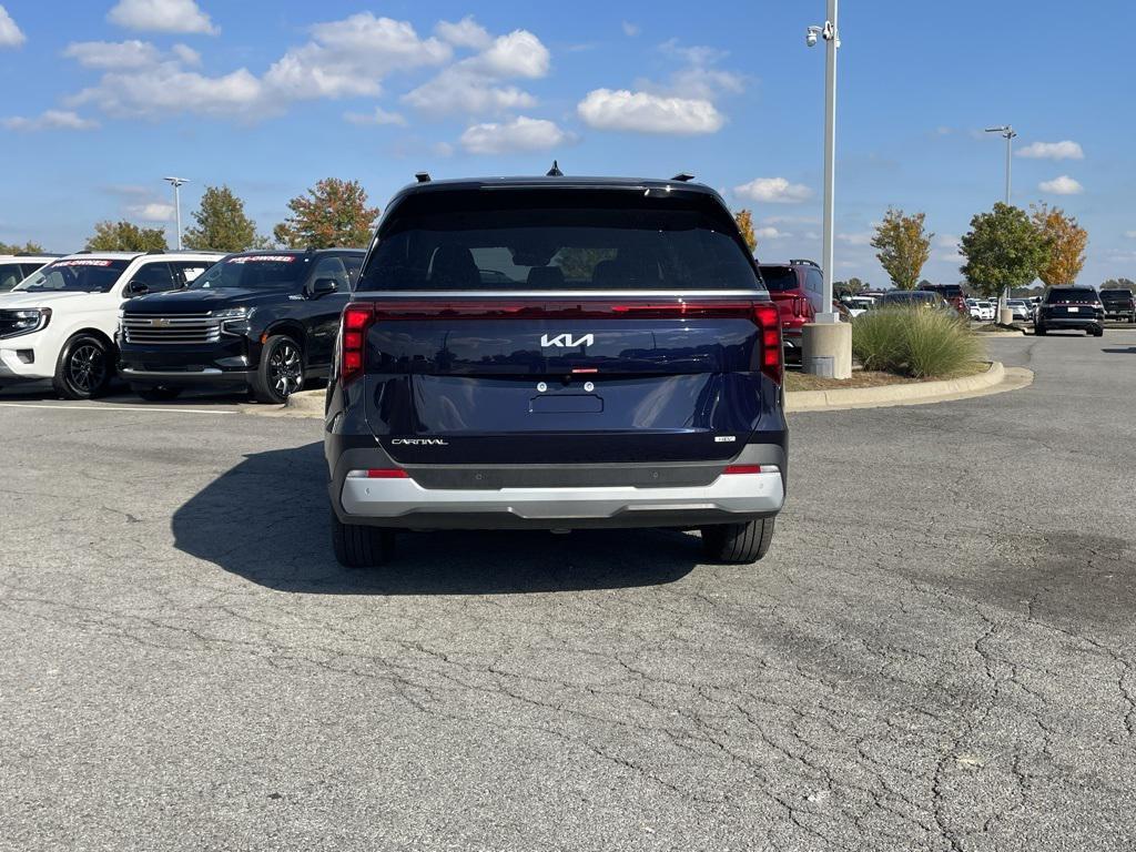 new 2026 Kia Carnival Hybrid car, priced at $43,984