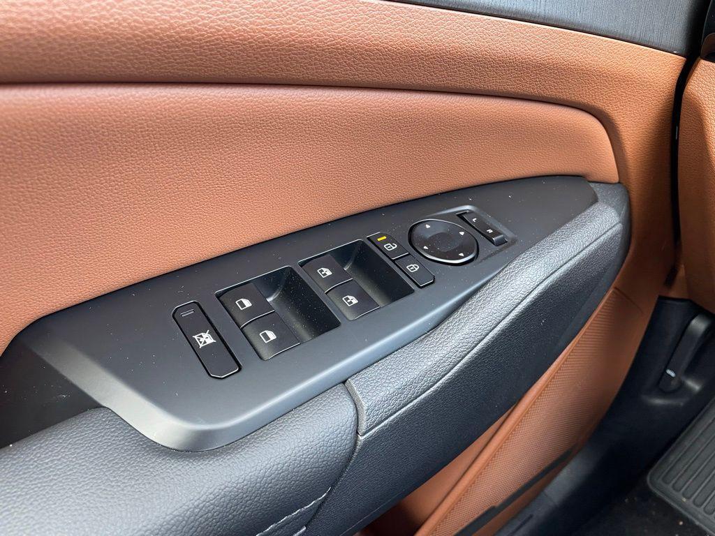 new 2026 Kia Sportage car, priced at $32,707