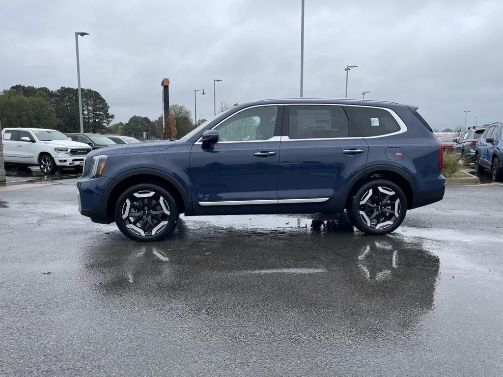 new 2025 Kia Telluride car, priced at $40,166