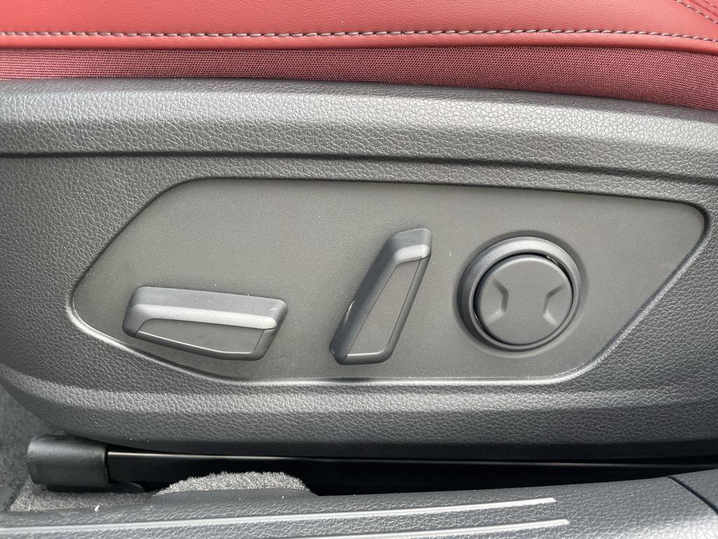 new 2026 Kia K5 car, priced at $30,553