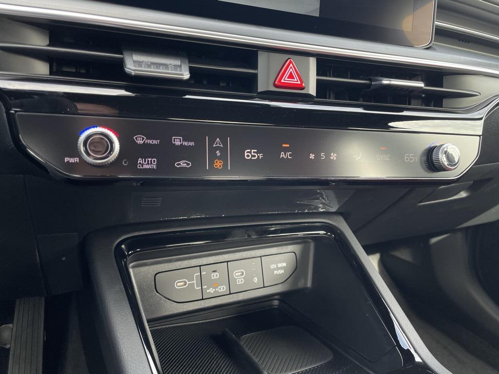 new 2026 Kia K5 car, priced at $30,553