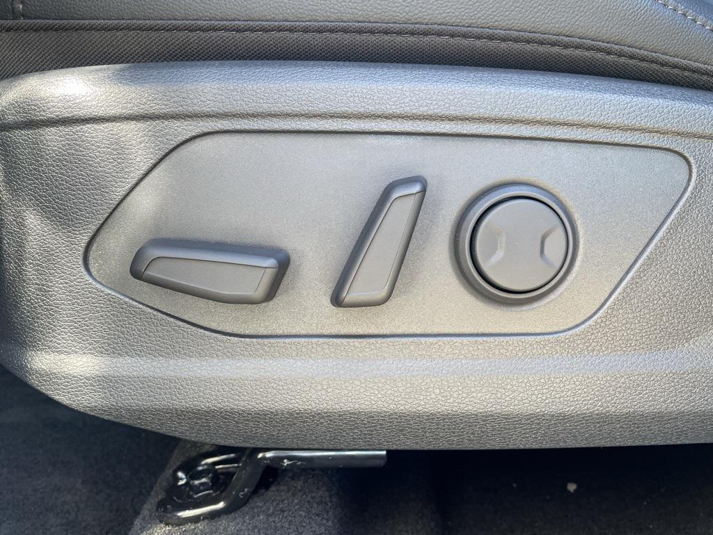 new 2026 Kia Sportage car, priced at $30,467