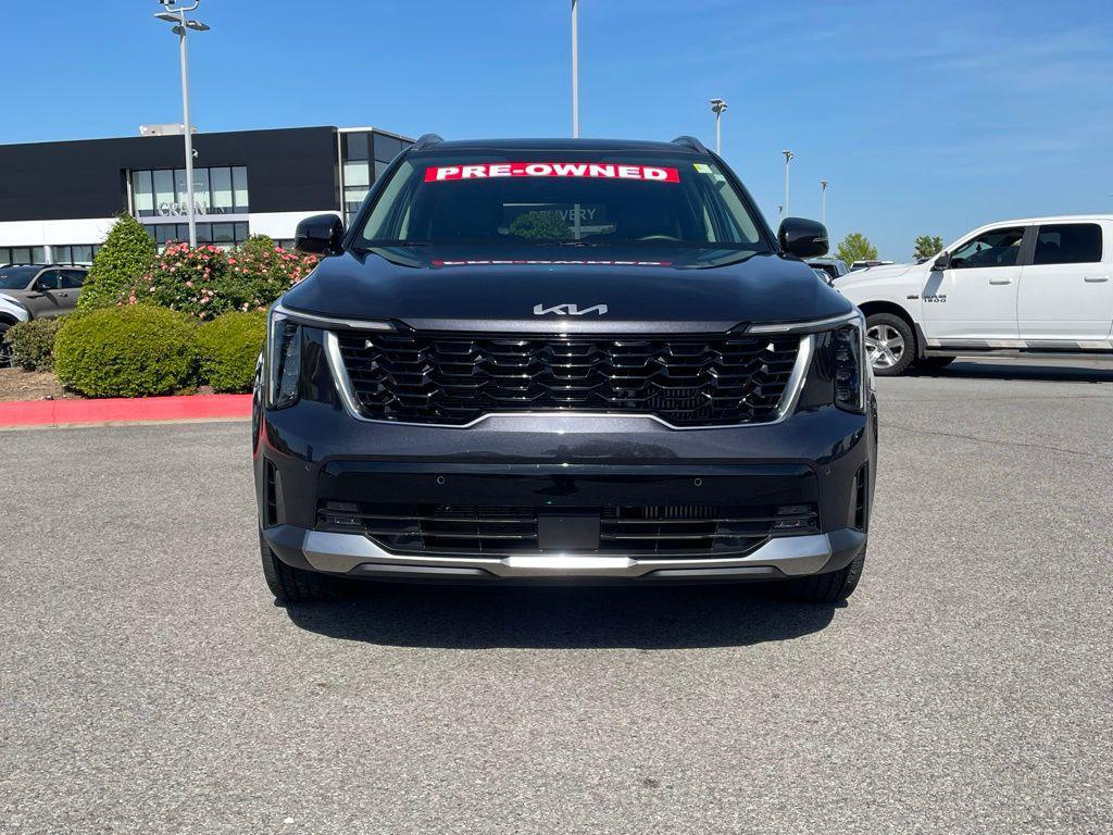 used 2025 Kia Sorento car, priced at $33,751