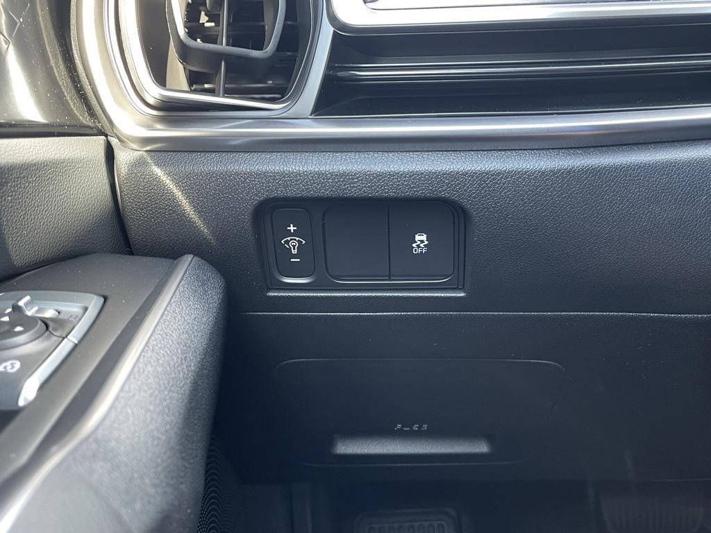 new 2026 Kia Sorento car, priced at $34,714