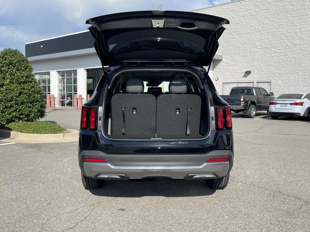 new 2026 Kia Sorento car, priced at $34,714