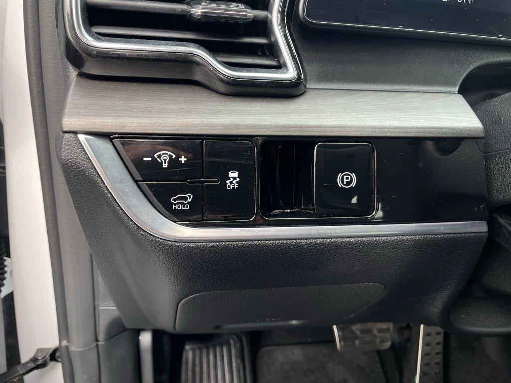 used 2024 Kia Sportage car, priced at $29,995