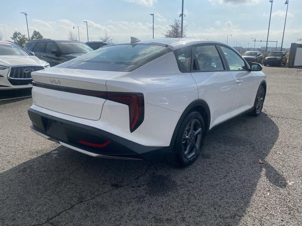 new 2025 Kia K4 car, priced at $23,366