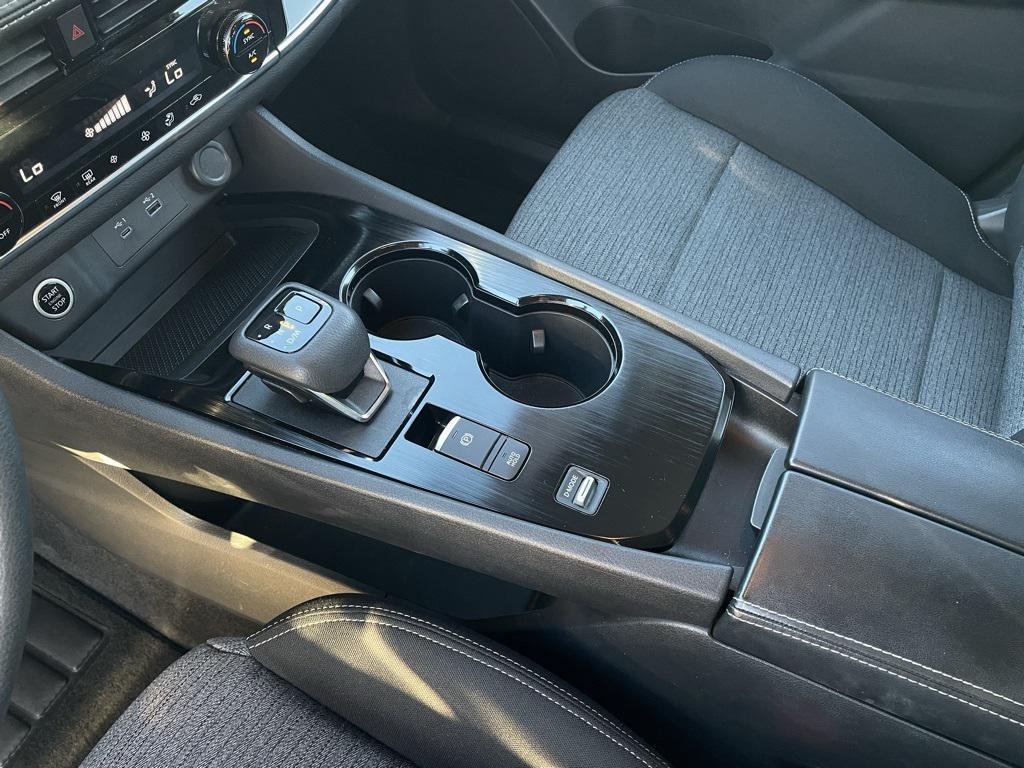 used 2023 Nissan Rogue car, priced at $19,137