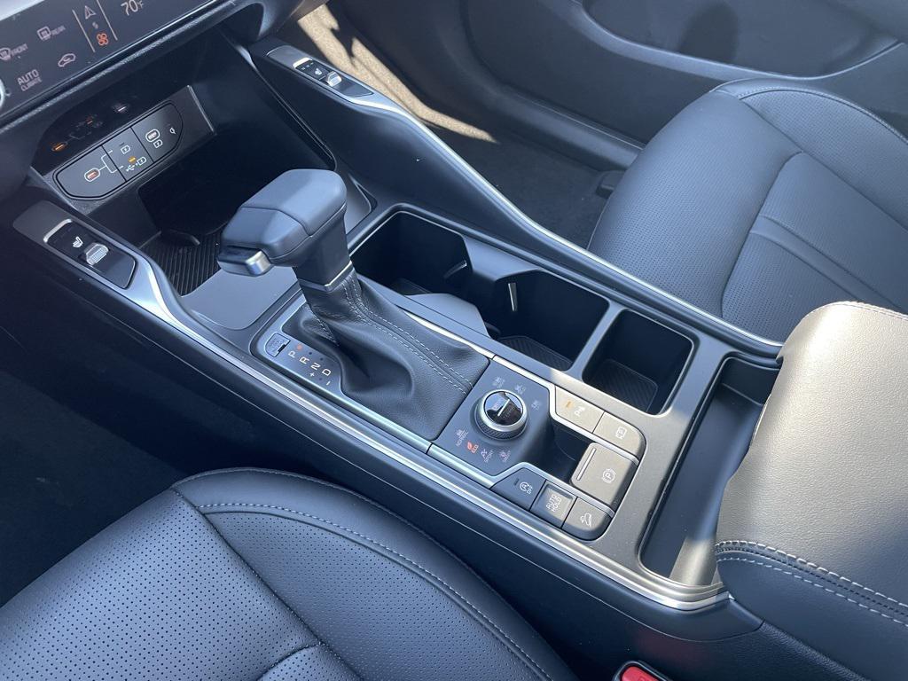 new 2026 Kia Sorento car, priced at $40,780