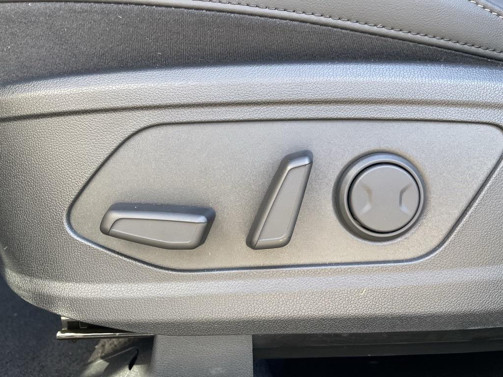 new 2026 Kia Sorento car, priced at $40,780