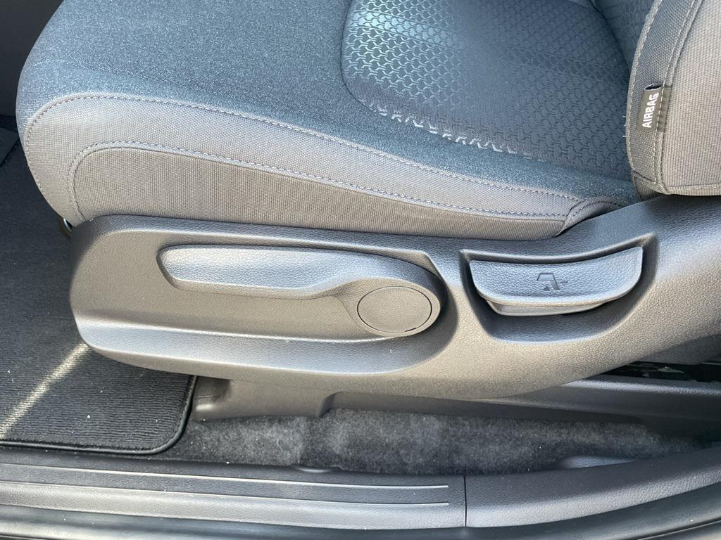 new 2026 Kia Carnival car, priced at $38,603